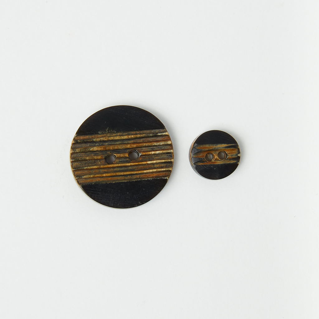 Serrated Black Horn Button