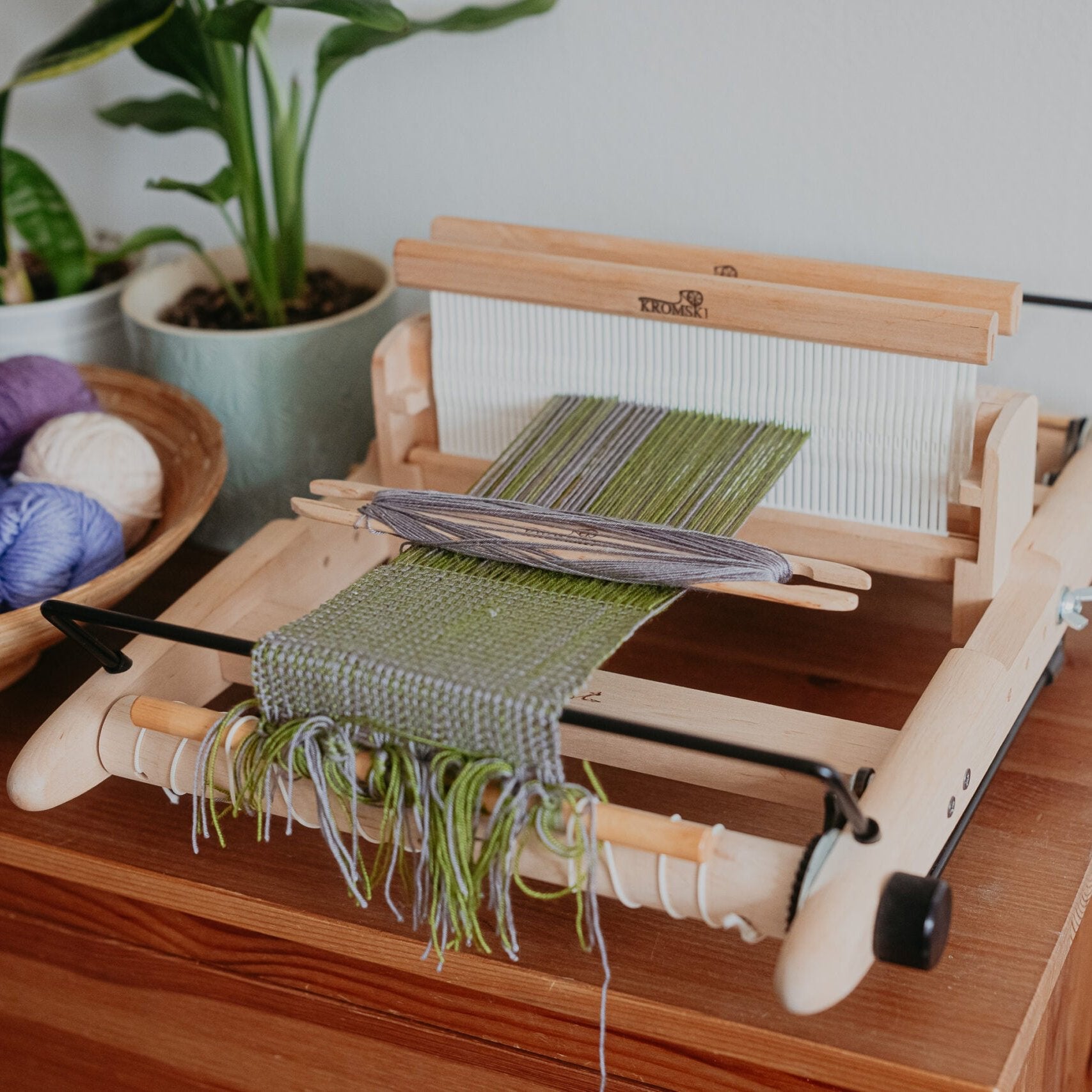 Kromski Presto Rigid Heddle Loom | Wild Hand