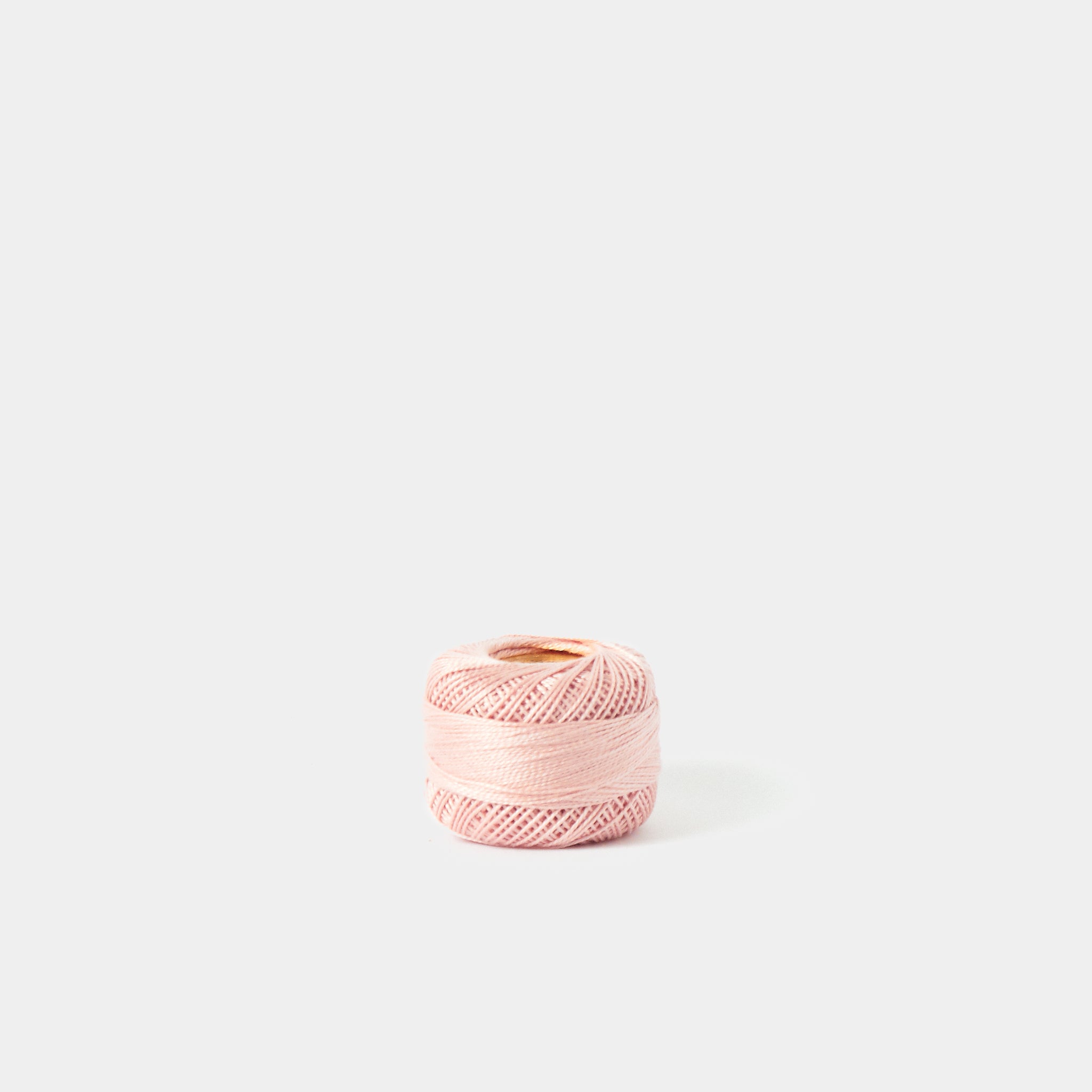 Perle Cotton: 1975 Medium Shell Pink Perle Cotton: 1975 Medium Shell Pink