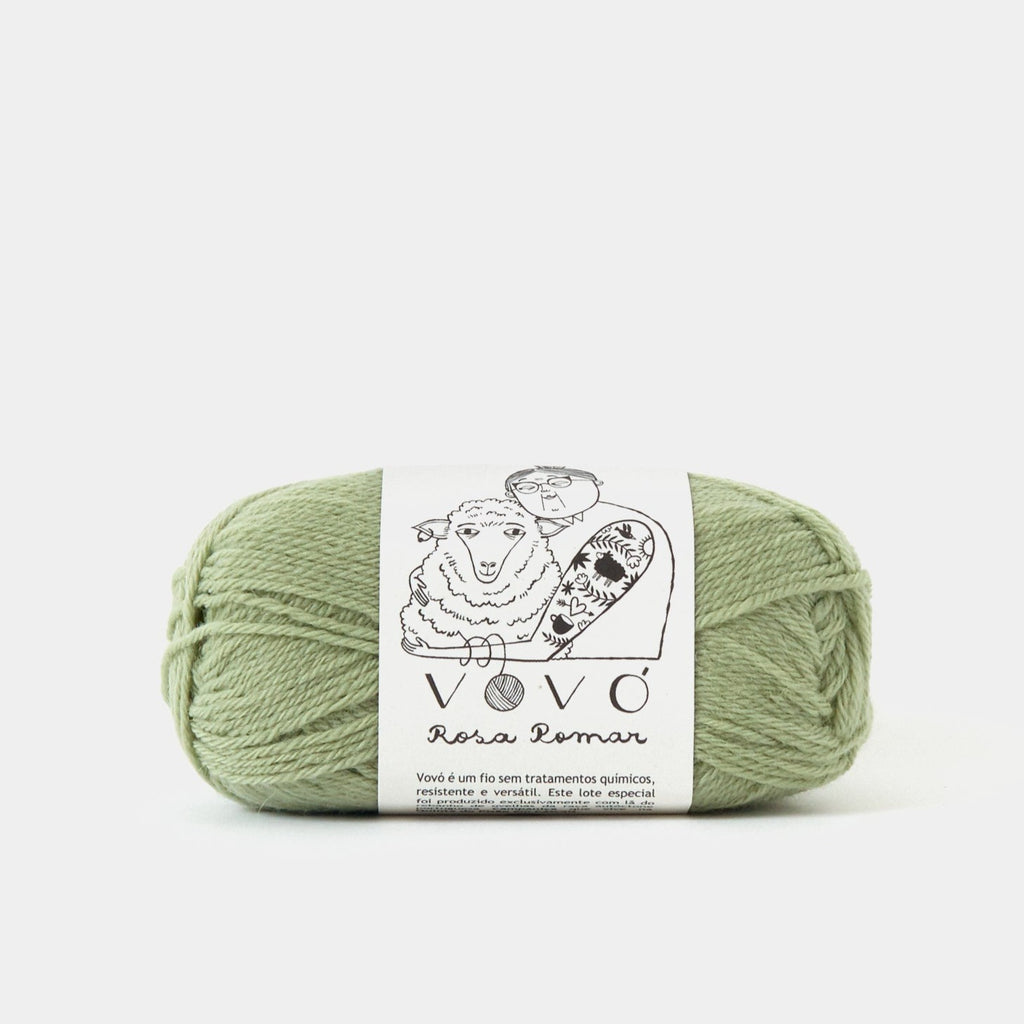 Olive green Yarn - 100% Baby Alpaca - Medium - 50 gr./ 109 yd.
